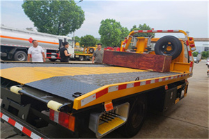 行宫附近拖车电话号码服务