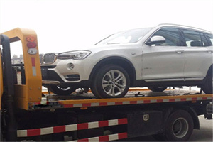 行宫拖车24小时服务电话